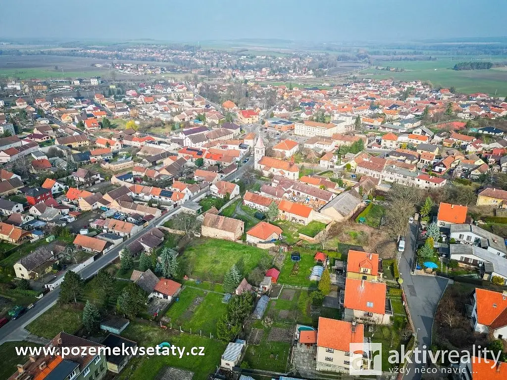 Nedomická, Všetaty, okres Mělník