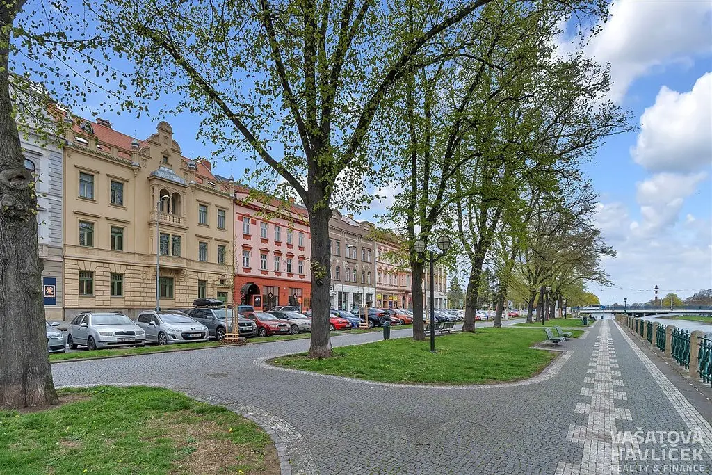 Tylovo nábřeží, Hradec Králové