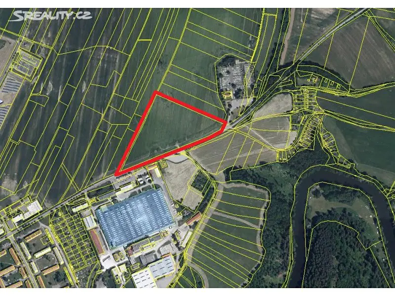 Prodej  komerčního pozemku 33 477 m², Bechyně, okres Tábor