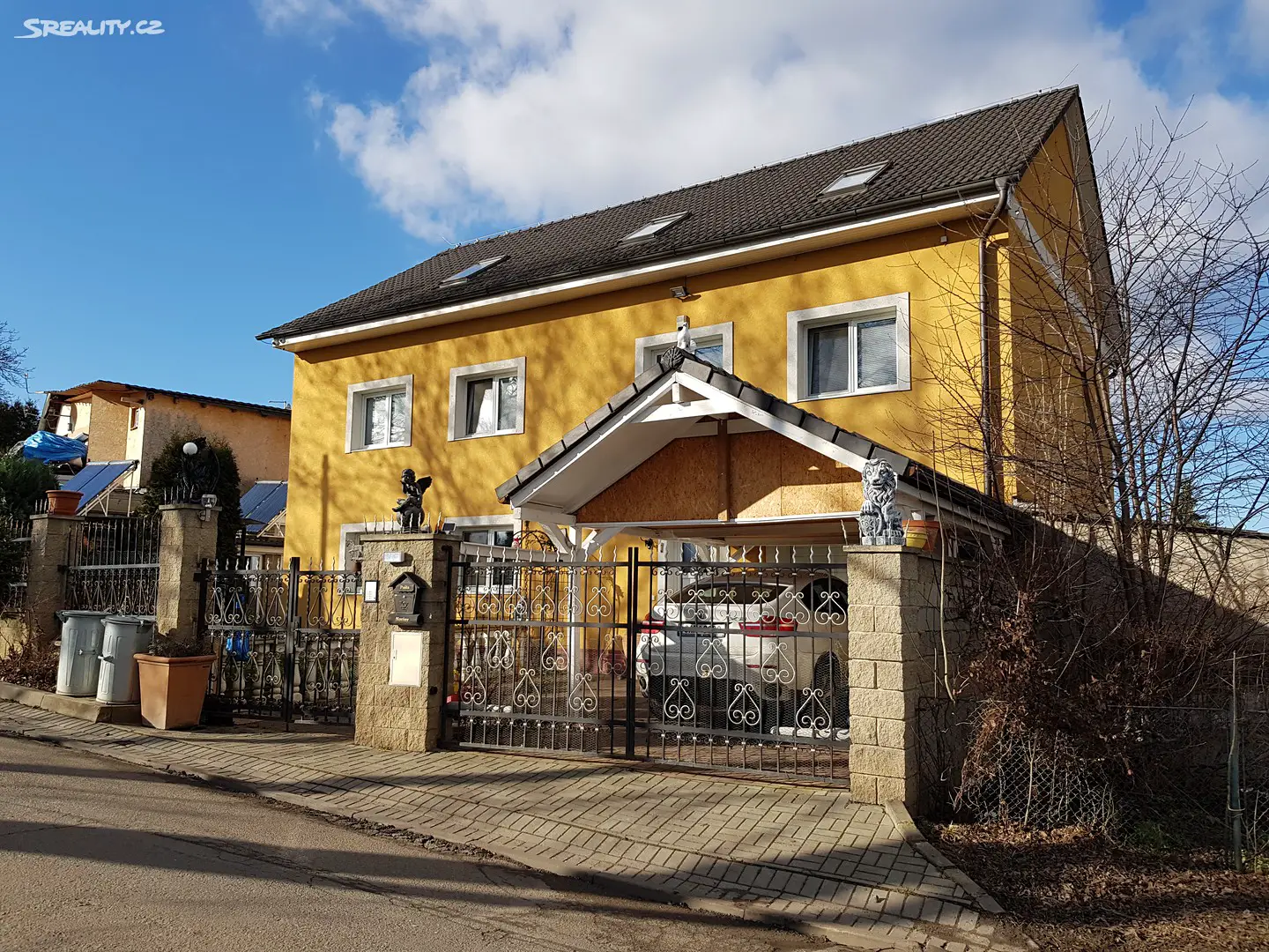 Prodej  rodinného domu 300 m², pozemek 364 m², Sedlec, okres Praha-východ