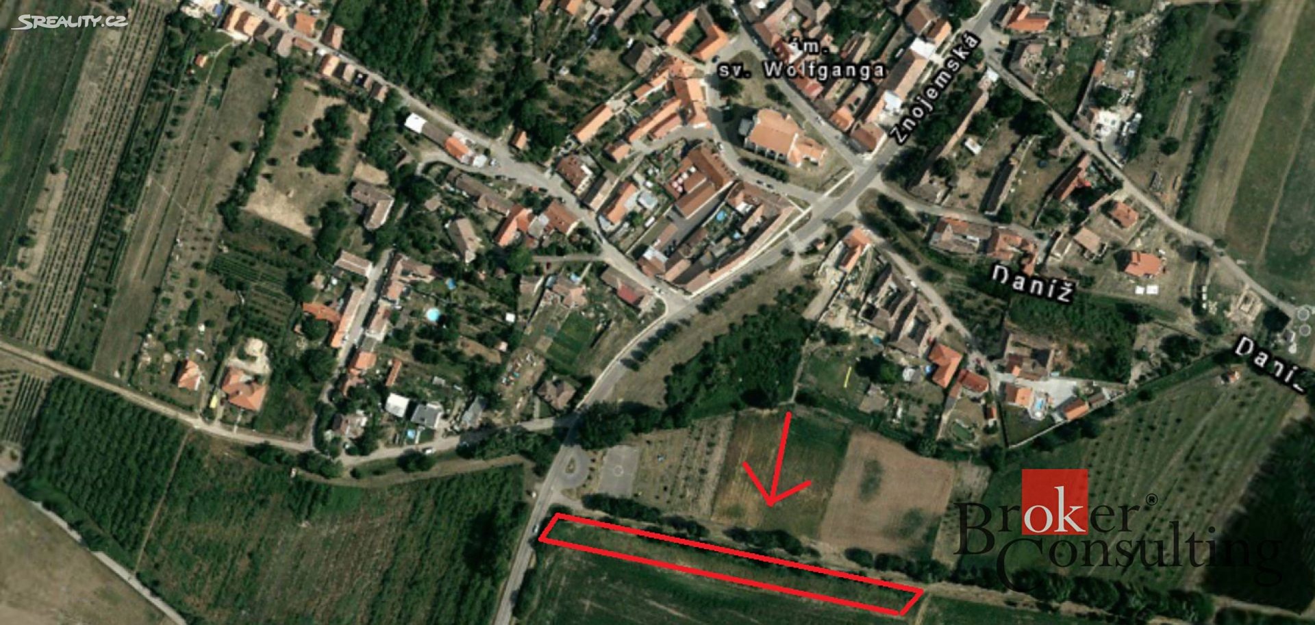 Prodej  stavebního pozemku 3 350 m², Hnanice, okres Znojmo