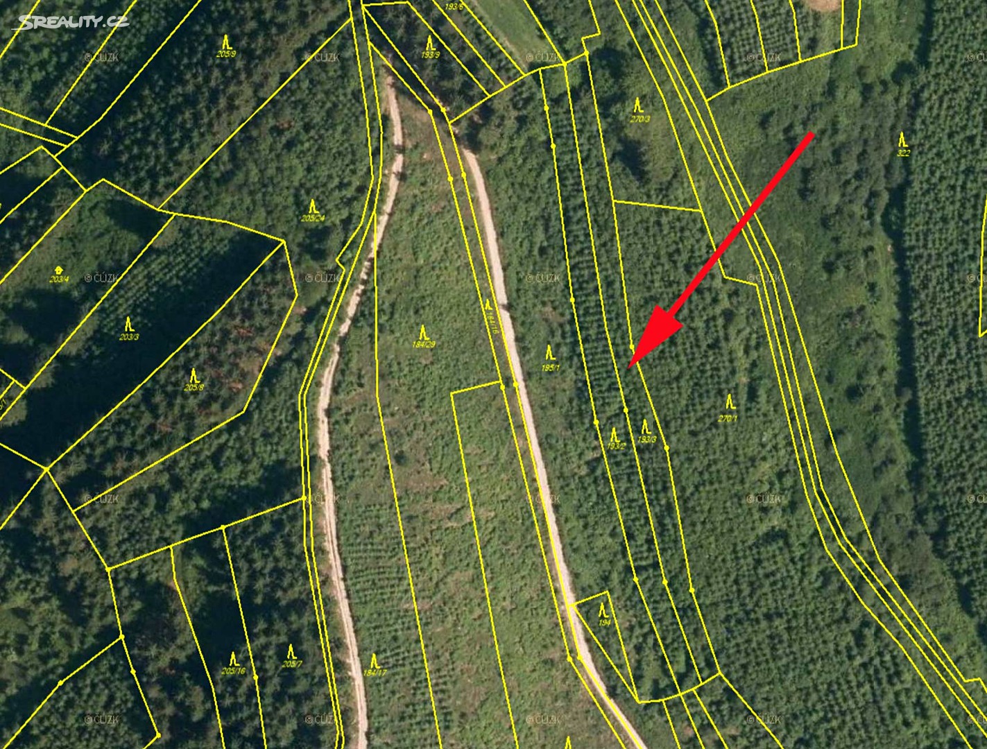 Prodej  lesa 1 591 m², Lhota u Vsetína, okres Vsetín