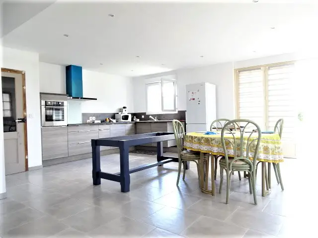 Vente maison 5 pièces 170 m2