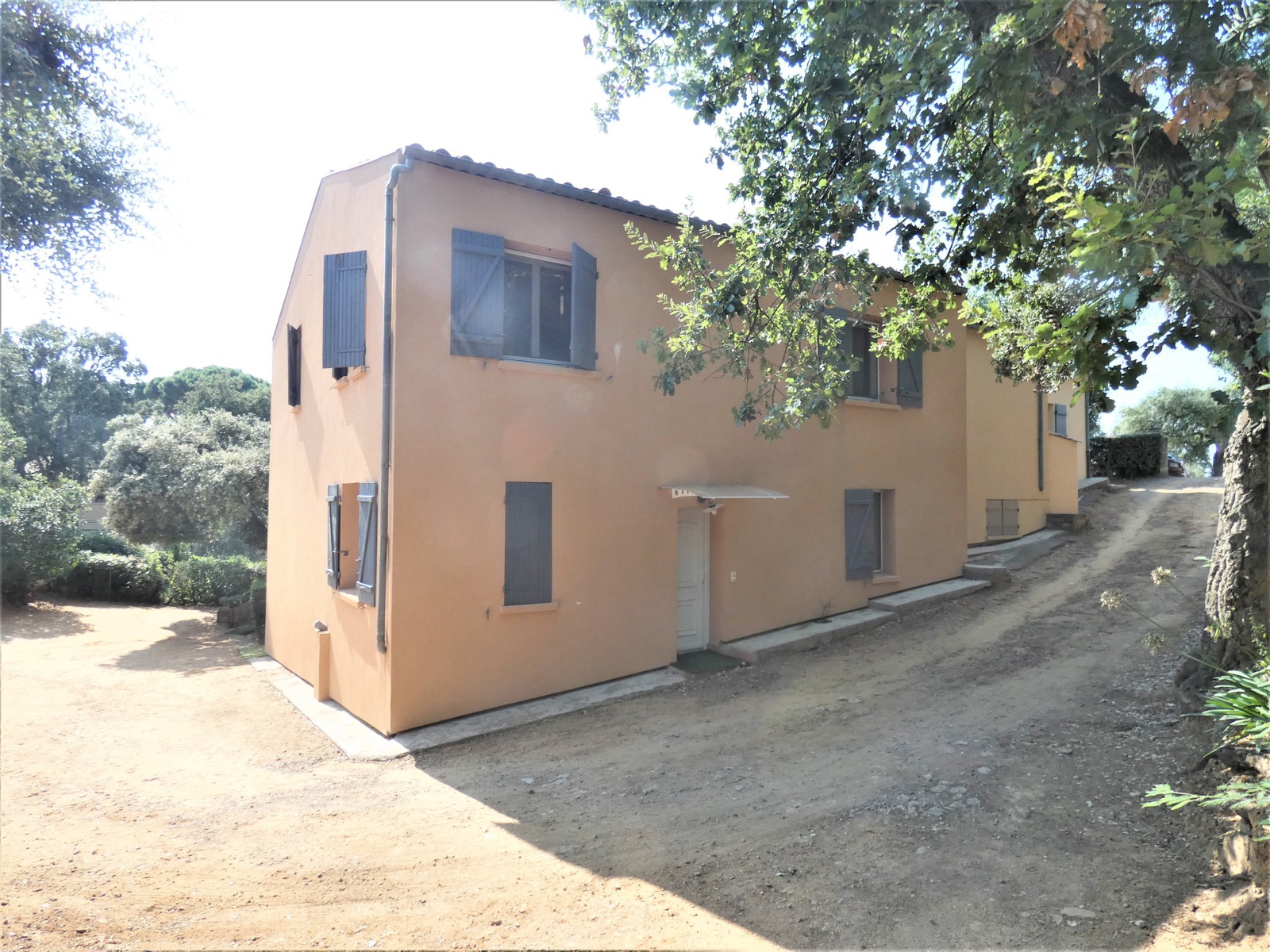 Vente villa 12 pièces 300 m2