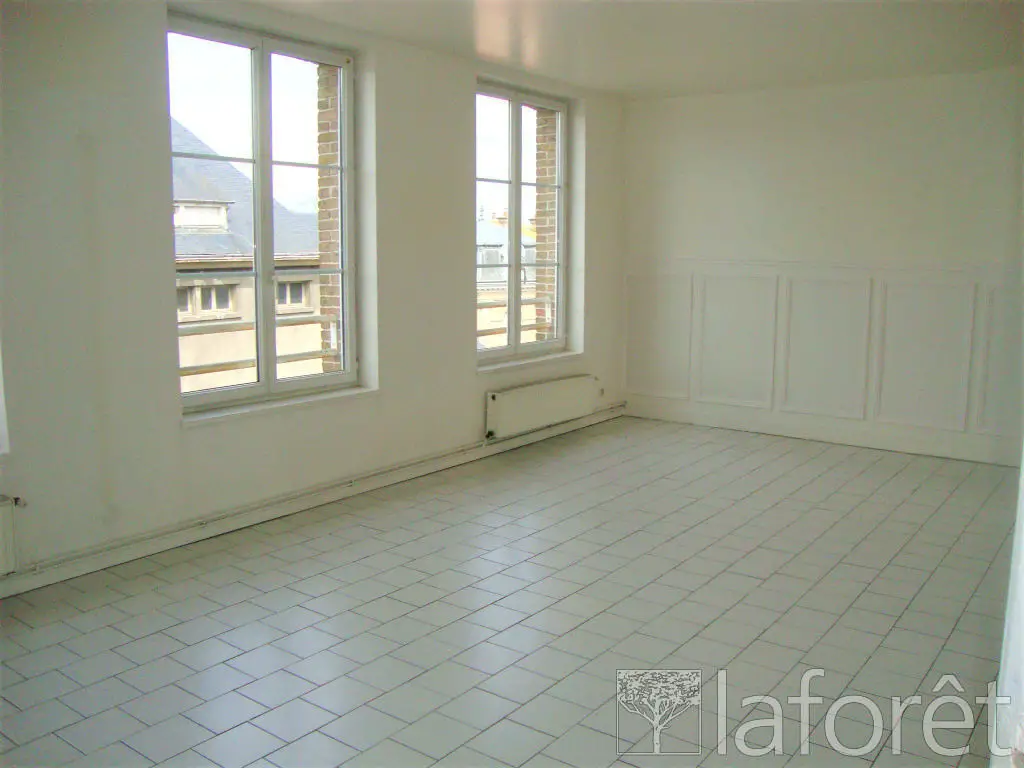 Location appartement 2 pièces 47,95 m2