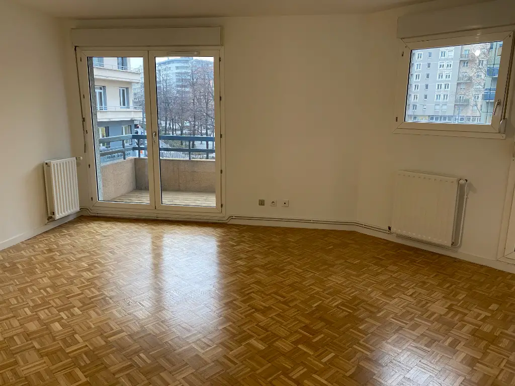 Location appartement 4 pièces 83,96 m2