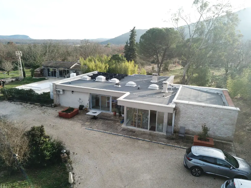 Vente maison 10 pièces 213 m2