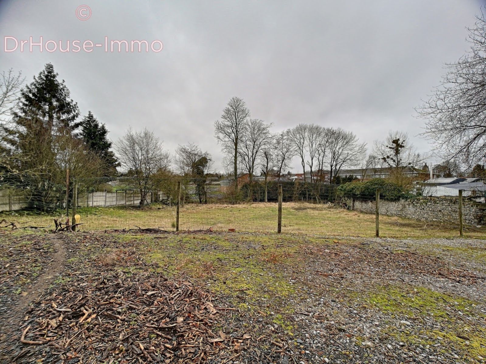 Vente terrain 1 817 m2