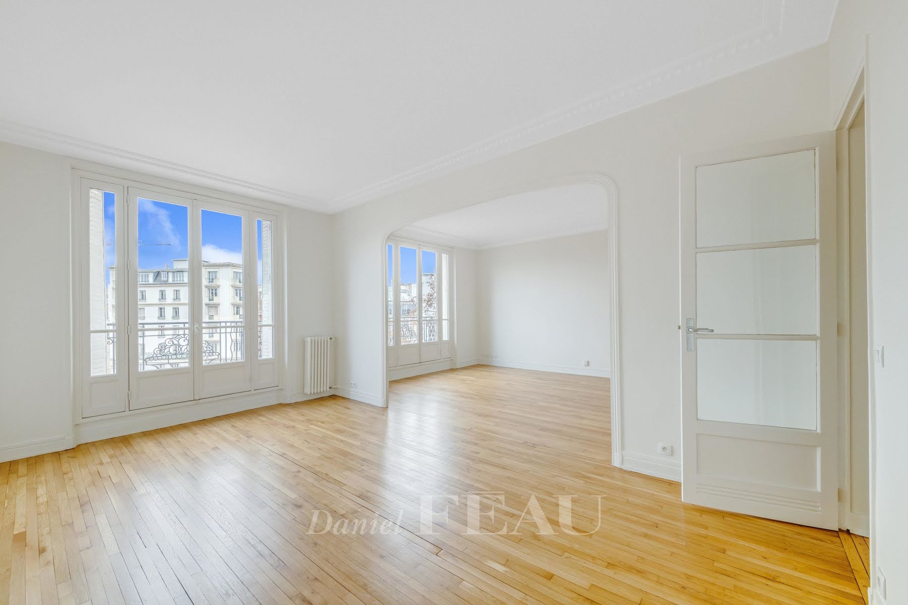 Location appartement 5 pièces 142 m2