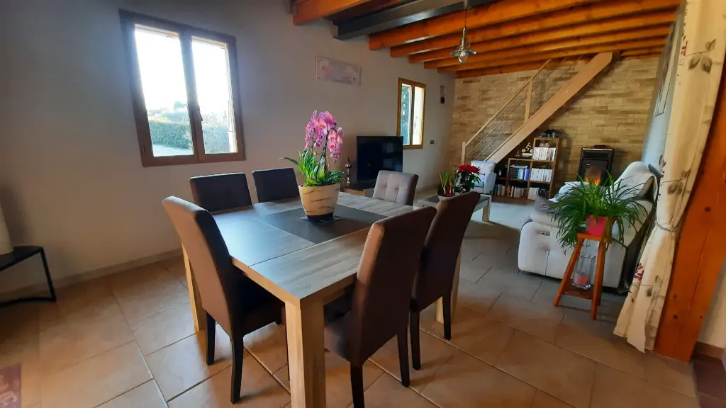 Vente maison 5 pièces 140 m2