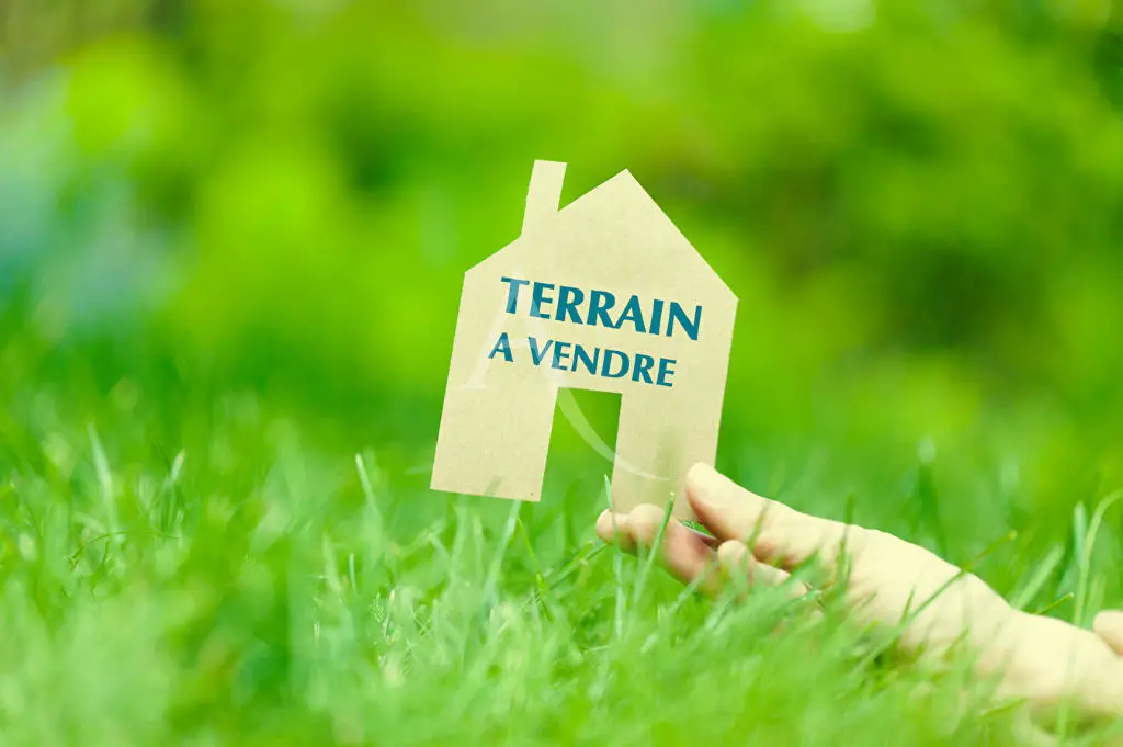 Vente terrain 1 143 m2