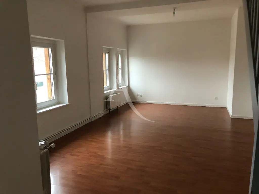 Location appartement 4 pièces 73 m2