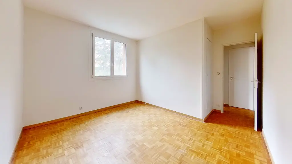 Location appartement 3 pièces 75,42 m2