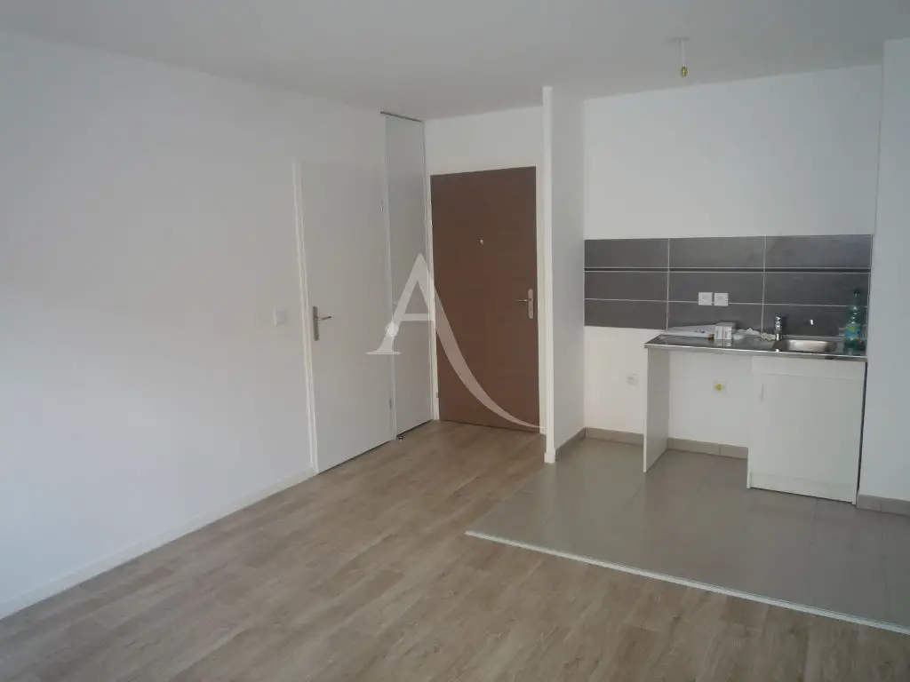 Location appartement 2 pièces 38,41 m2
