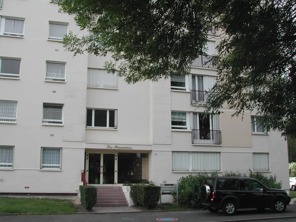 Location appartement 4 pièces 85,02 m2