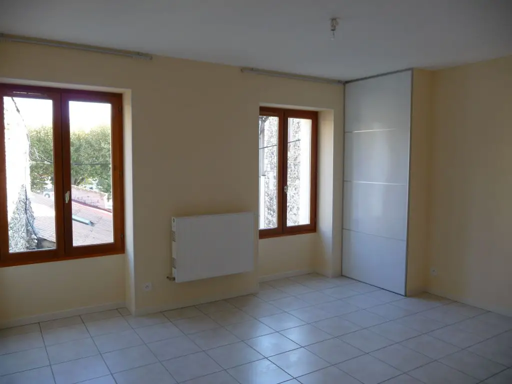 Location appartement 3 pièces 70 m2