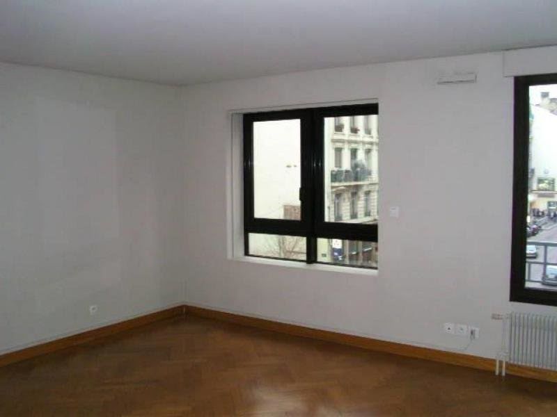 Location appartement 4 pièces 109,12 m2