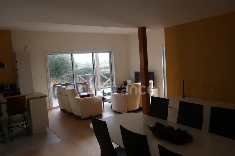 Vente maison 5 pièces 144 m2