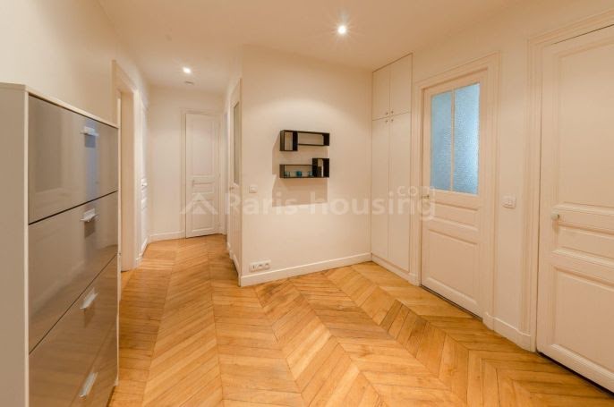 Location appartement meublé 5 pièces 115 m2