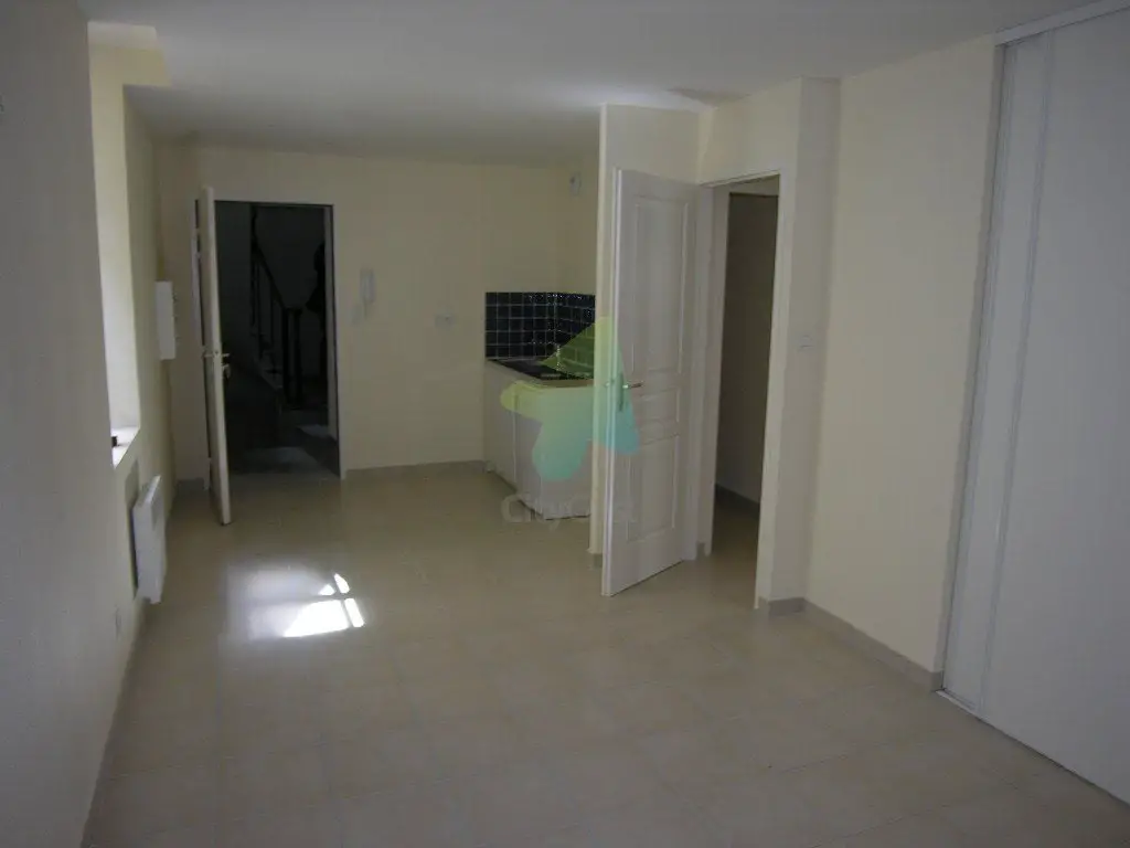 Location appartement 3 pièces 47,32 m2