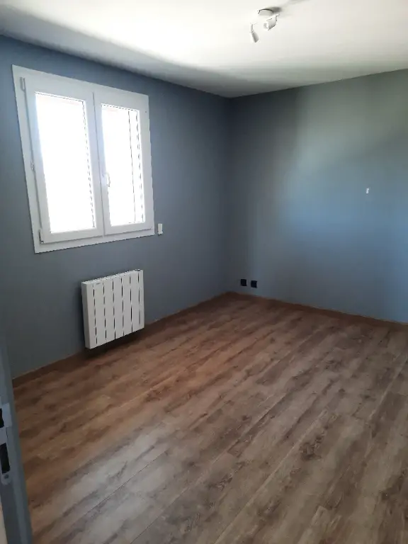 Location appartement 4 pièces 82 m2