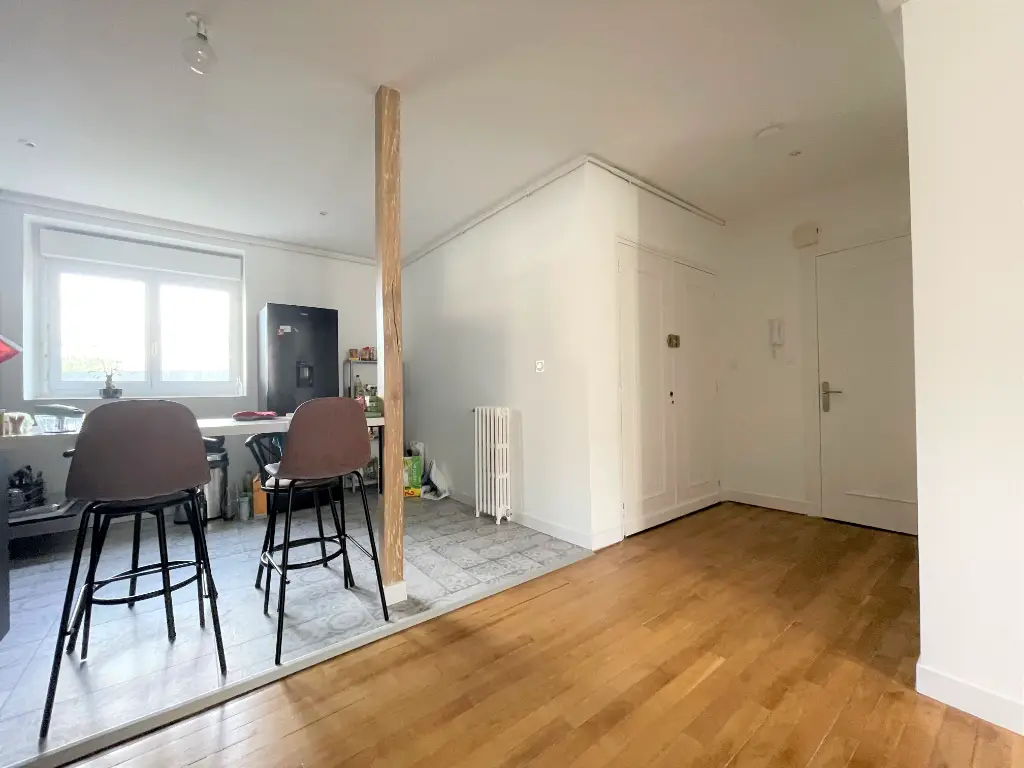 Location appartement 5 pièces 103 m2