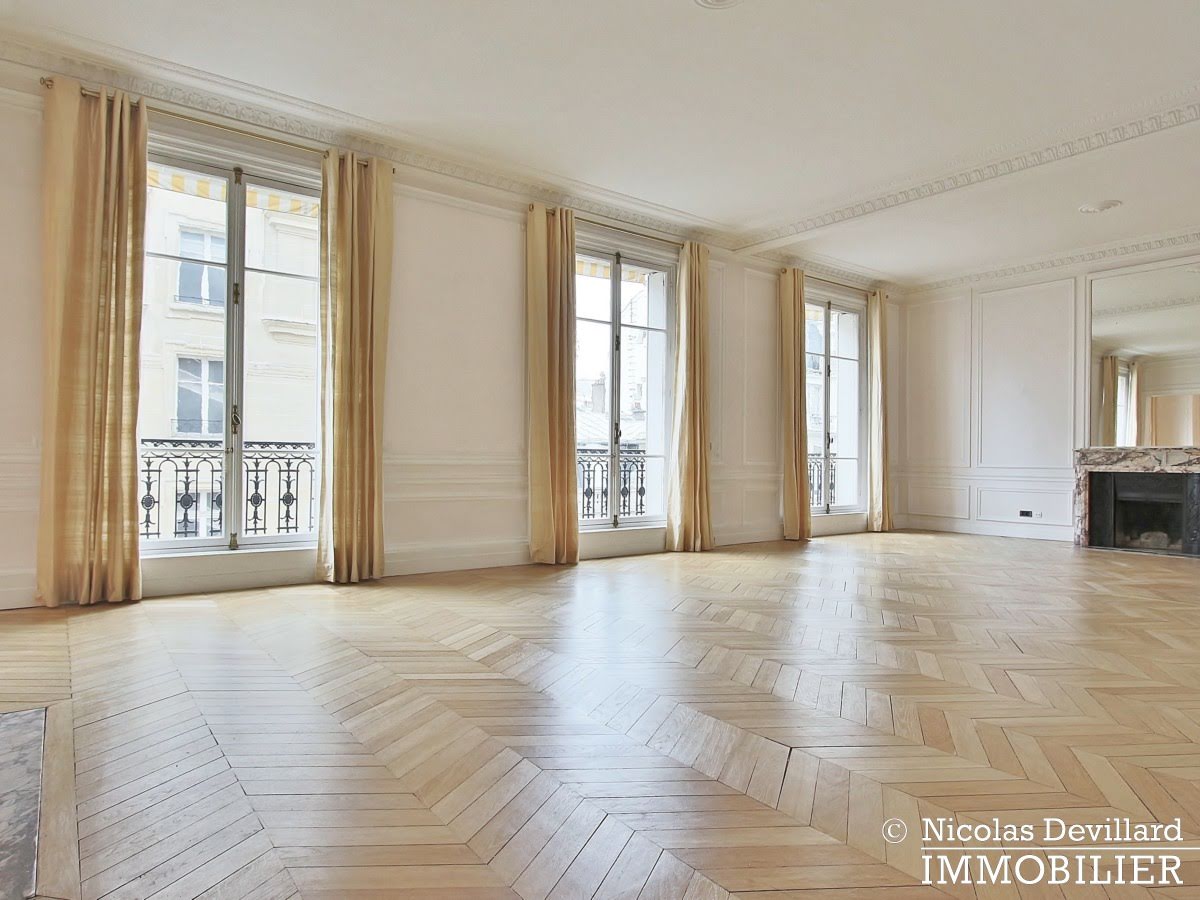 Location appartement 5 pièces 294 m2