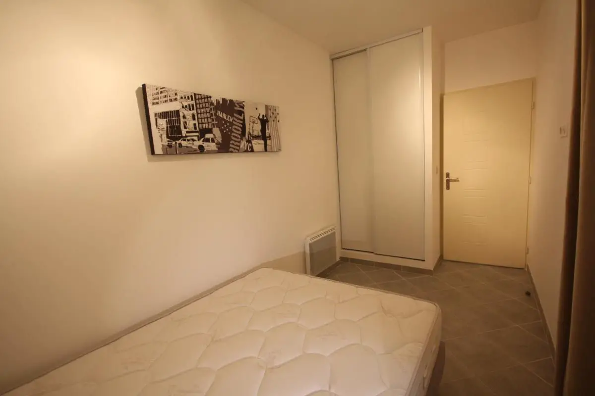 Location appartement meublé 2 pièces 47,2 m2