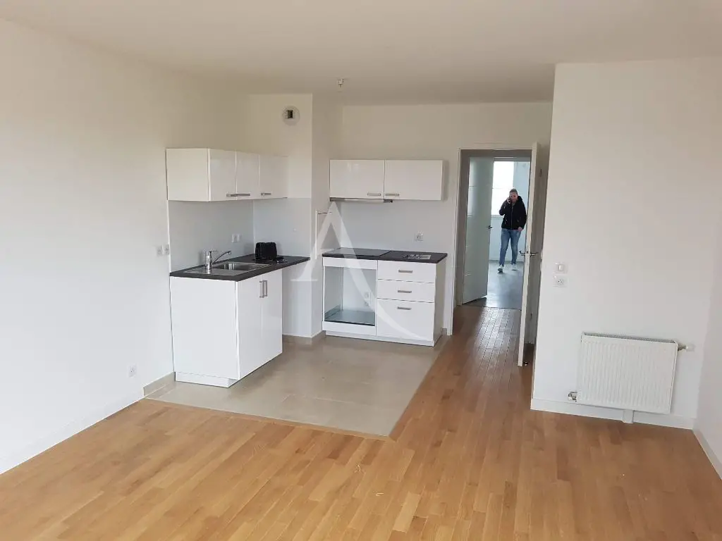 Location appartement 4 pièces 68,82 m2