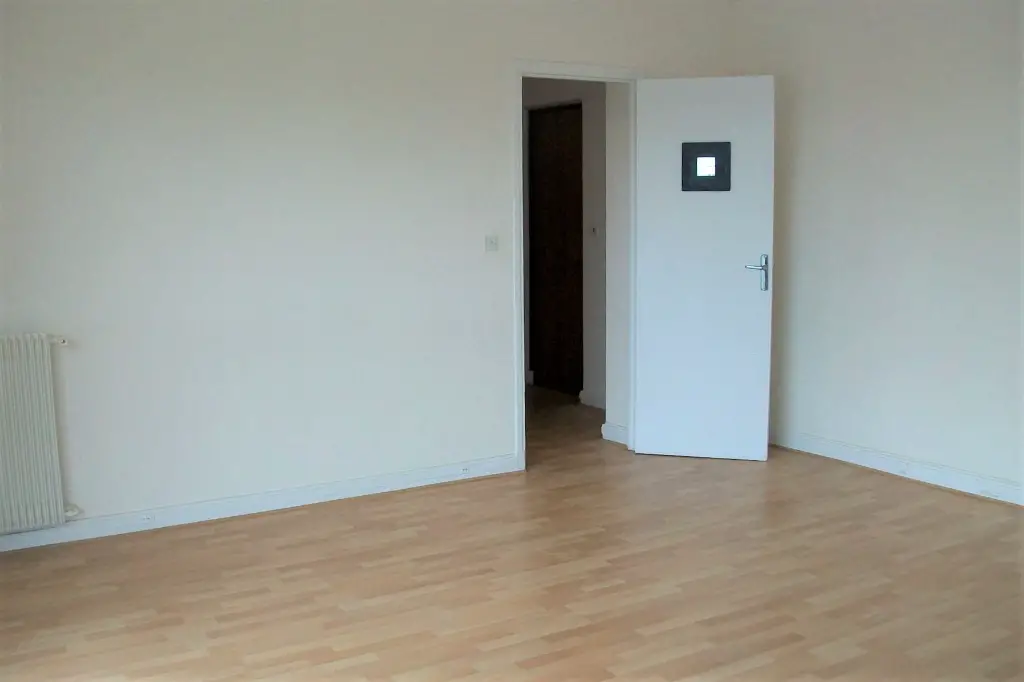 Location appartement 2 pièces 57,59 m2