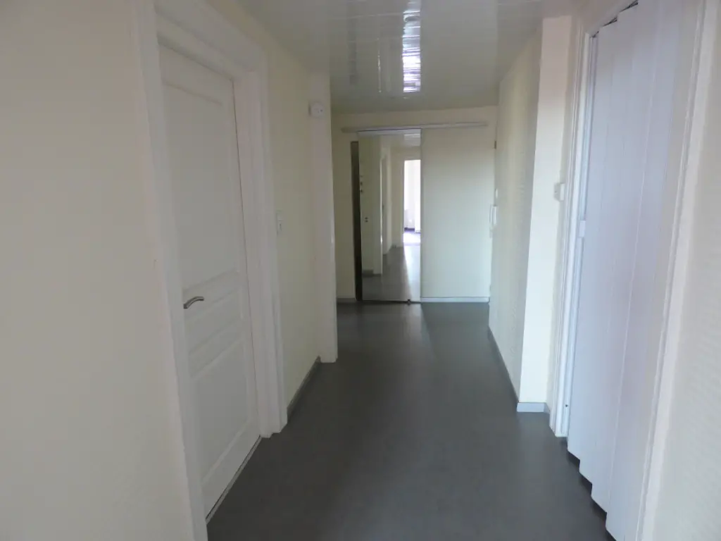 Location appartement 3 pièces 73,94 m2