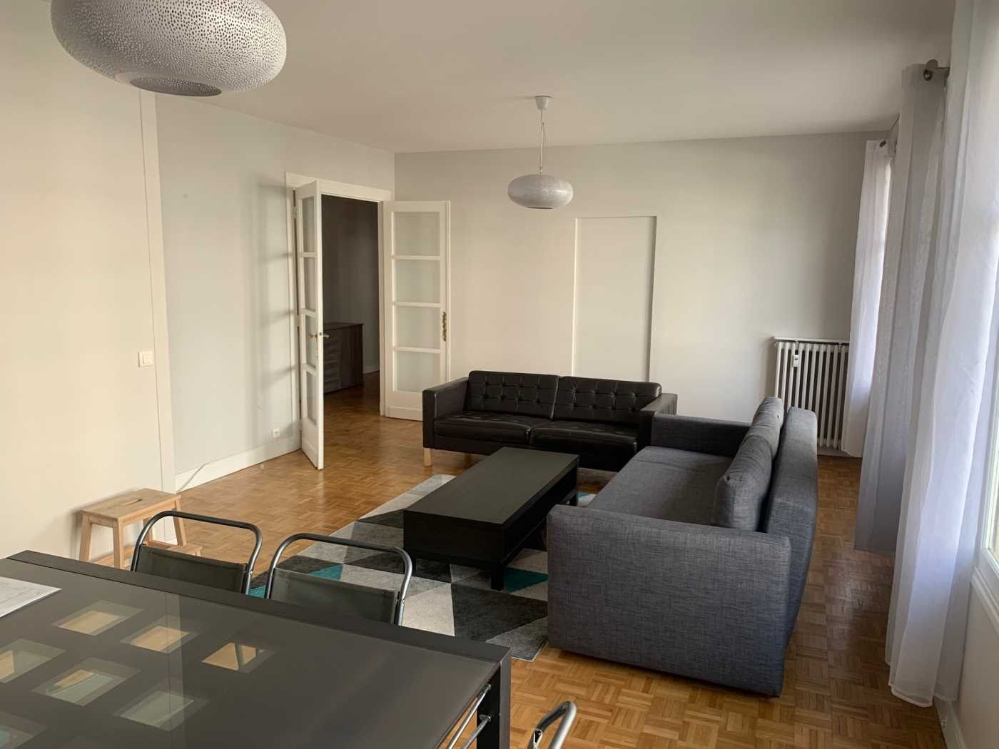 Location appartement meublé 4 pièces 92 m2