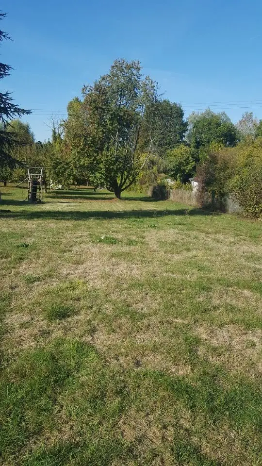 Vente terrain à bâtir 1 037 m2