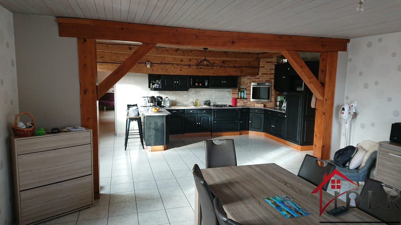 Vente maison 8 pièces 200 m2