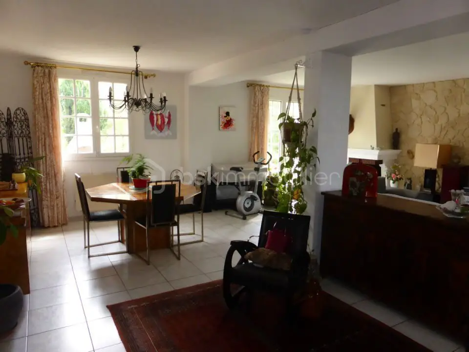 Vente maison 6 pièces 130 m2