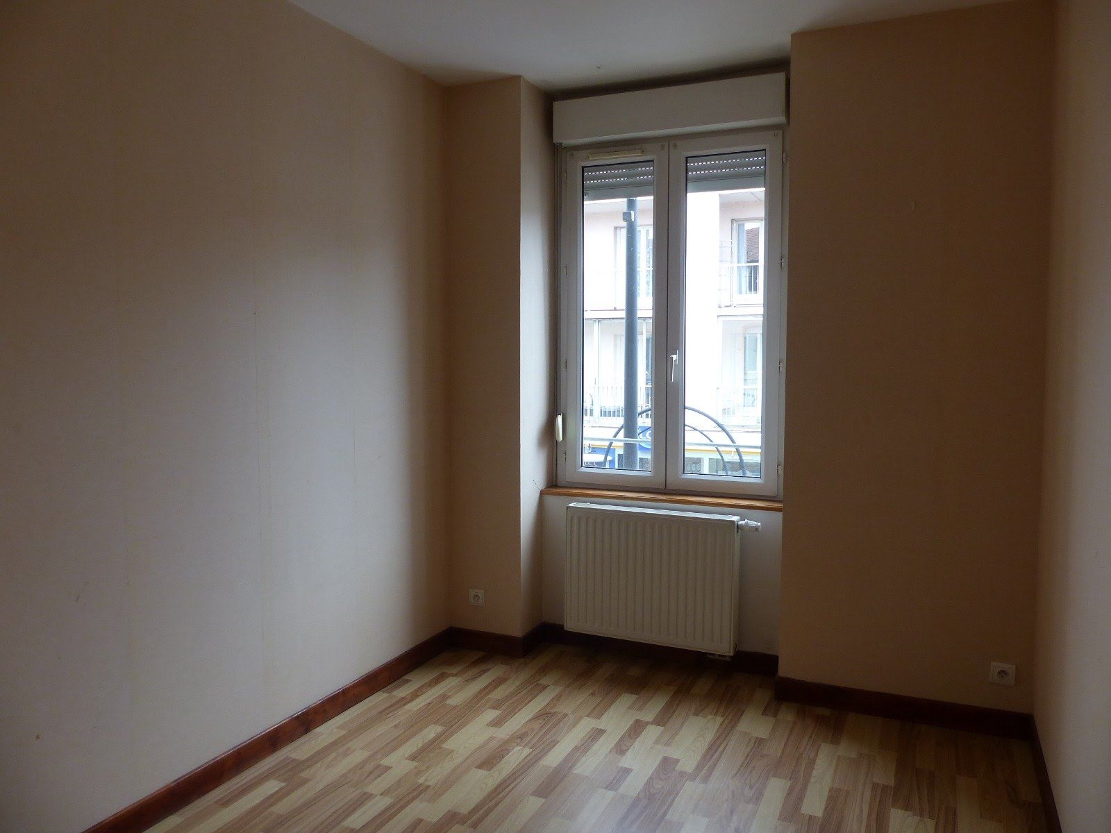 Location appartement 4 pièces 74 m2