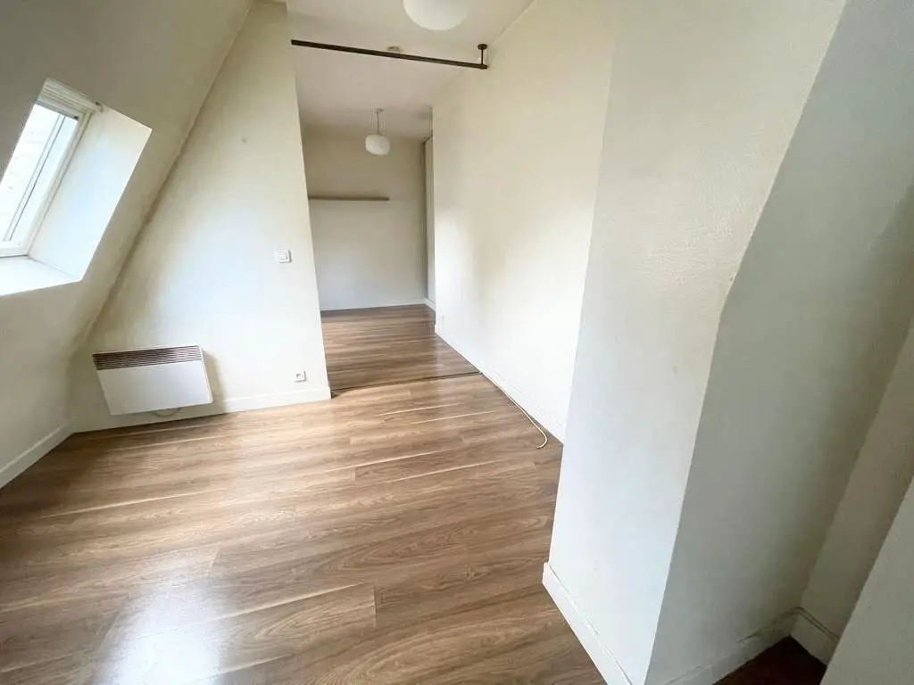 Location appartement 3 pièces 34,02 m2