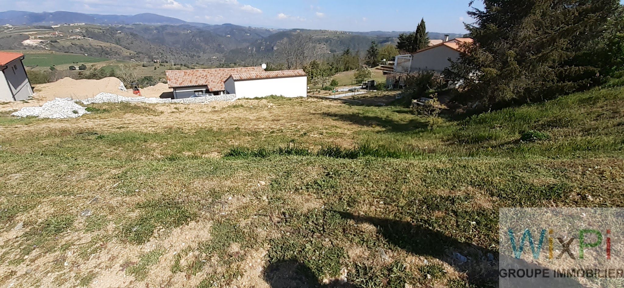 Vente terrain 695 m2