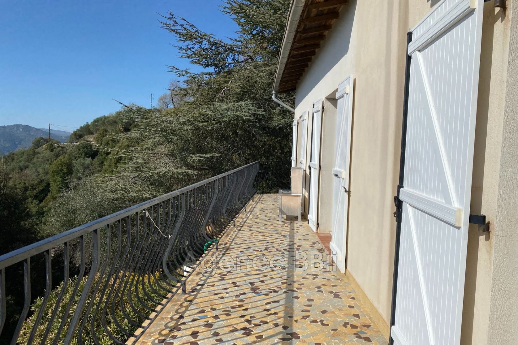 Vente villa 7 pièces 175 m2