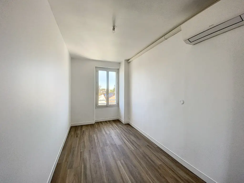 Location appartement 3 pièces 59,95 m2