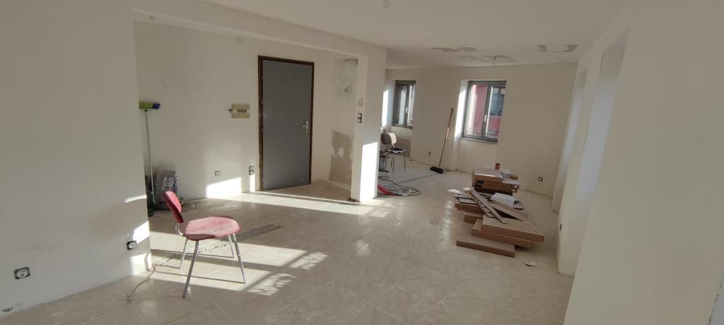 Location appartement 3 pièces 65 m2