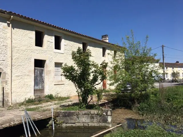 Vente maison 1 pièce 160 m2