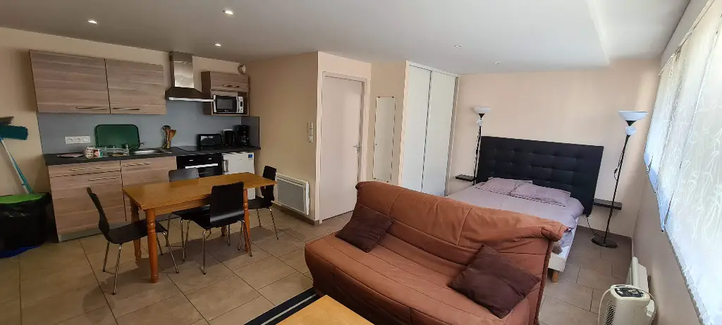 Location studio meublé 30,16 m2