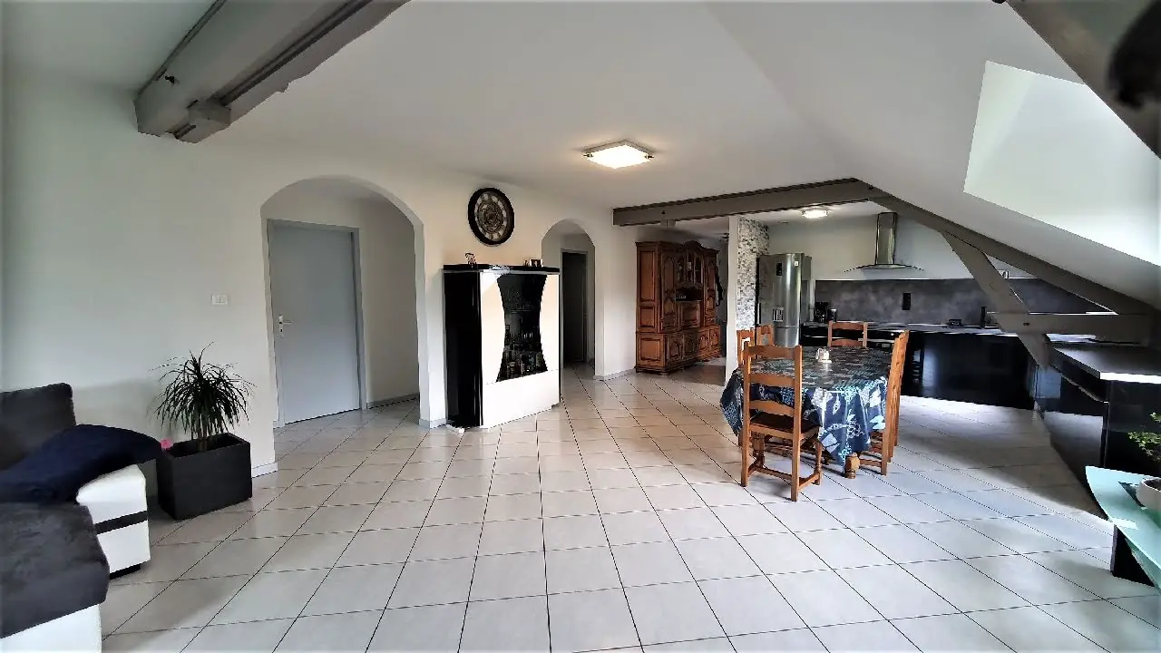 Vente appartement 5 pièces 104 m2