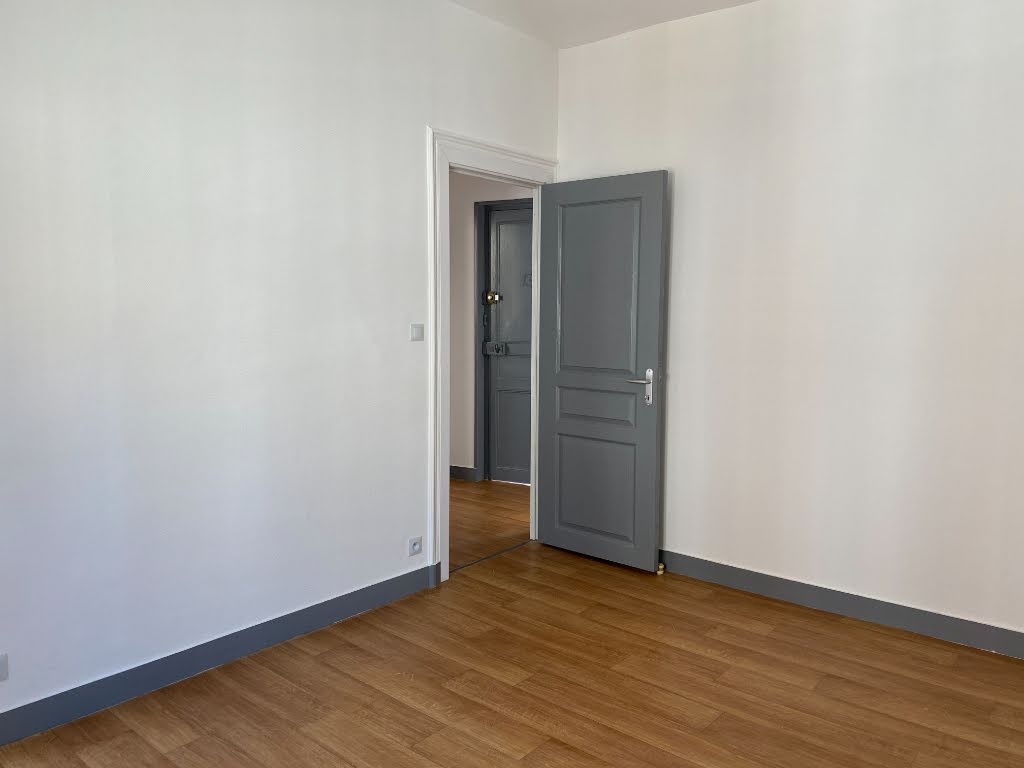 Location appartement 3 pièces 44 m2