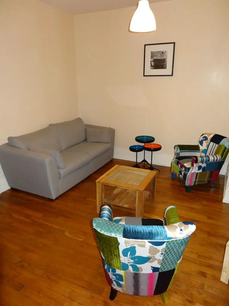 Location appartement meublé 4 pièces 75 m2