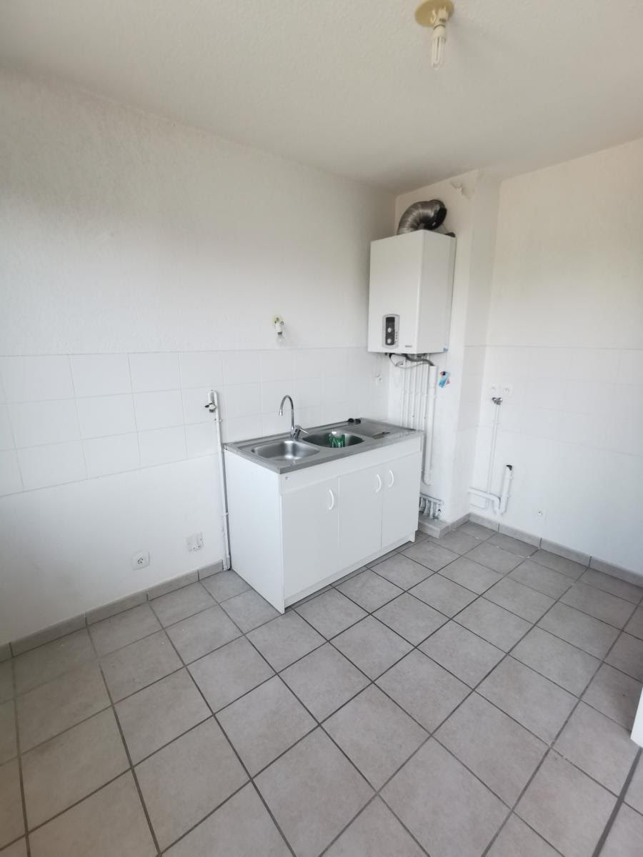 Location appartement 4 pièces 79 m2