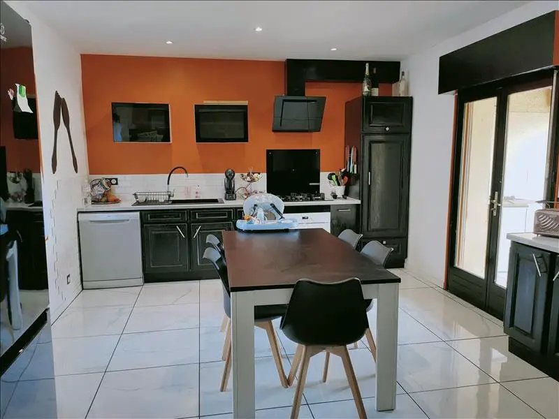 Vente maison 5 pièces 132 m2