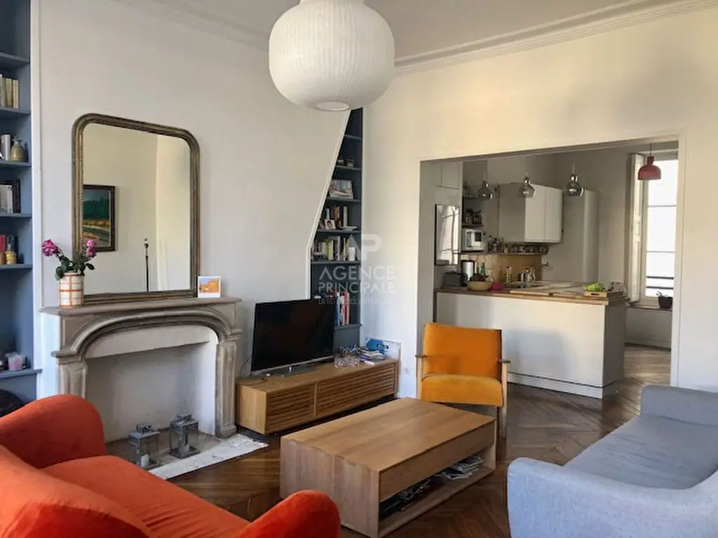 Location appartement meublé 5 pièces 88 m2