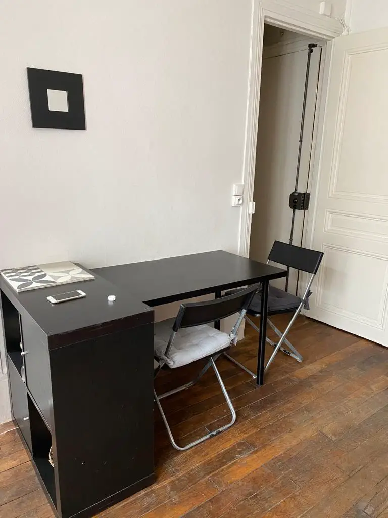 Location studio meublé 19 m2